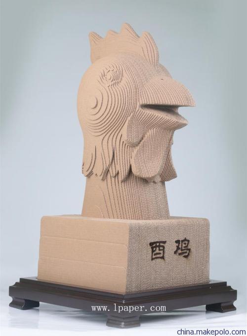 纸玩居 瓦楞纸上的酉鸡新年，匠心独运的环保艺术